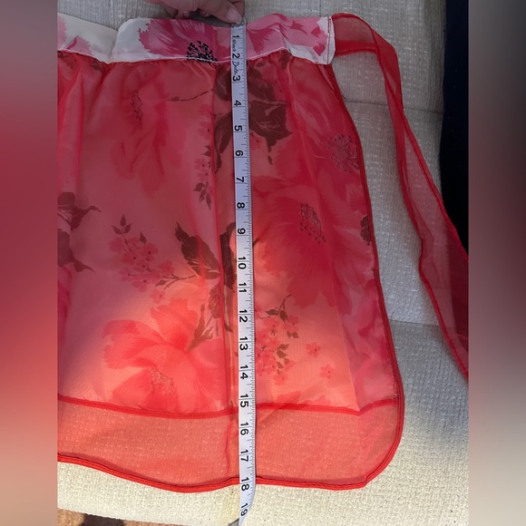Vintage Floral Red & Pink Apron - Reversible NWT - Picture 10 of 11